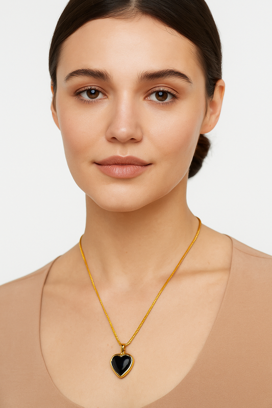 "Midnight Heart Gold Pendant" 💛🖤